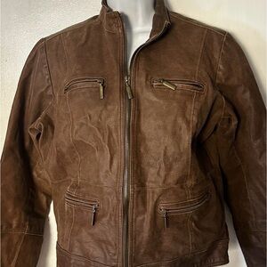 Well Worn Women's Brown Leather Jacket moto zipper biker
